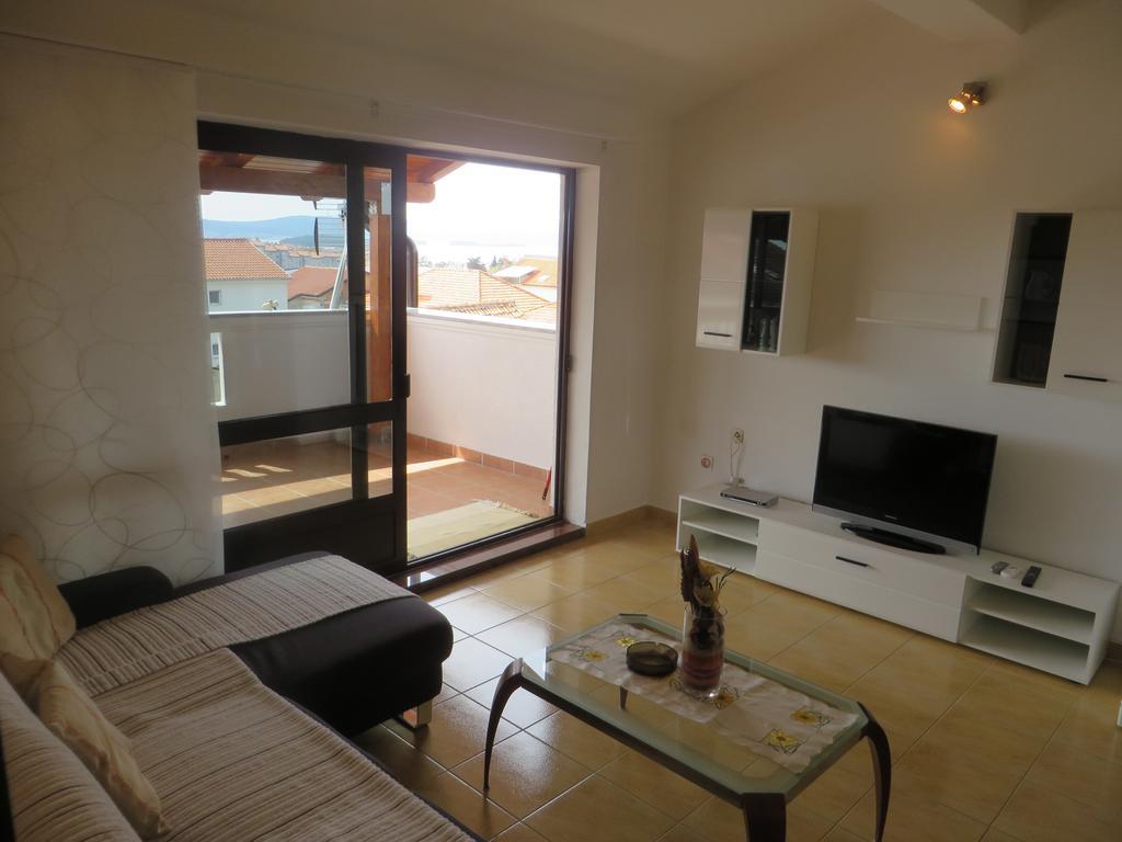 Apartments Gloria Biograd Na Moru Room photo
